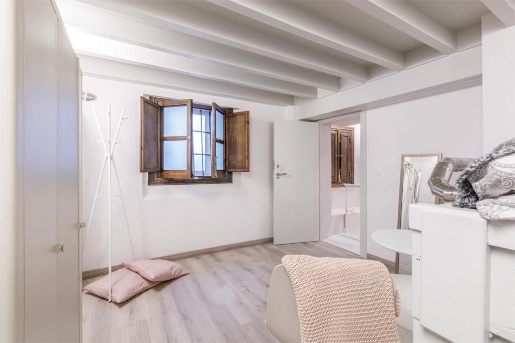 Molinillo Apartment 2 Bedrooms In Malaga Center المظهر الخارجي الصورة